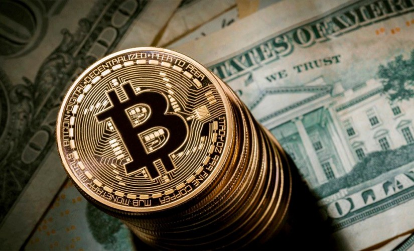 преимущество биткоина над долларом
